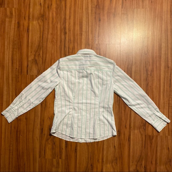IZOD Ladies Button Up Shirt w/ Vertical Mint Green Stripes and Pleated Waist - Picture 3 of 5